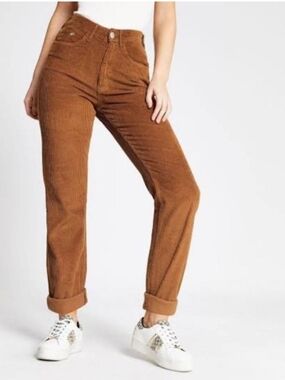 PacSun High-Rise Corduroy Mom Jean Size 27
